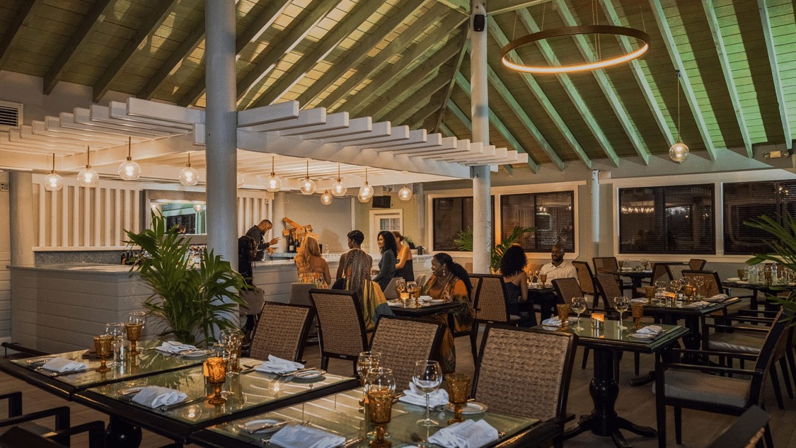Nicole's Restaurant dining room